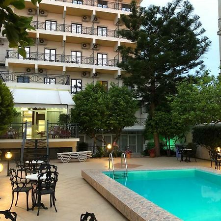 Hotel Bakos Лоутраки Экстерьер фото