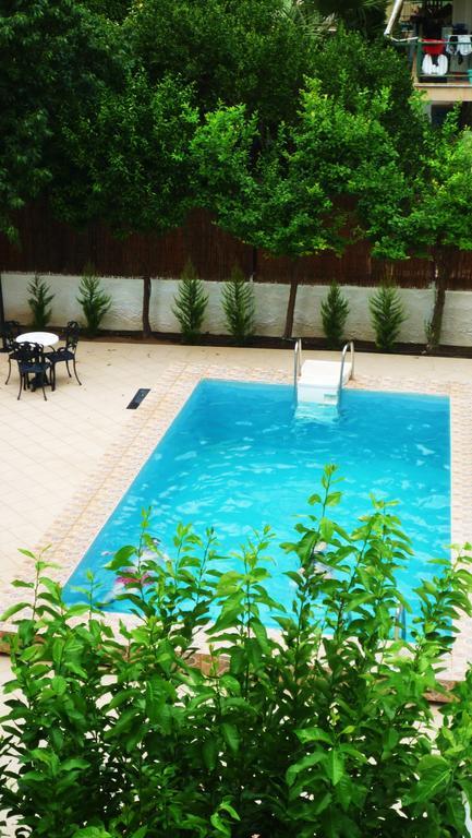 Hotel Bakos Лоутраки Экстерьер фото
